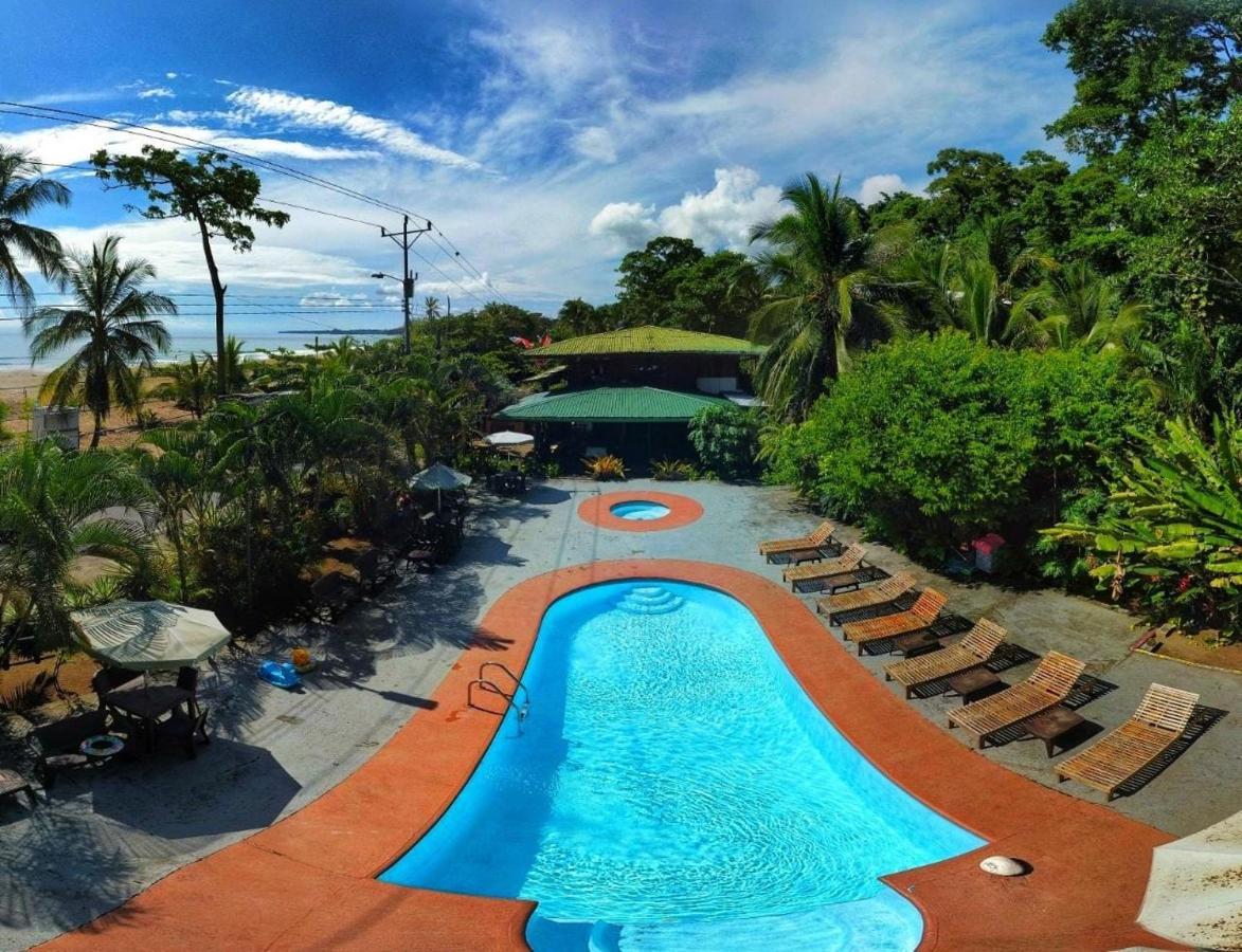 Hotel La Isla Inn Puerto Viejo de Talamanca Buitenkant foto