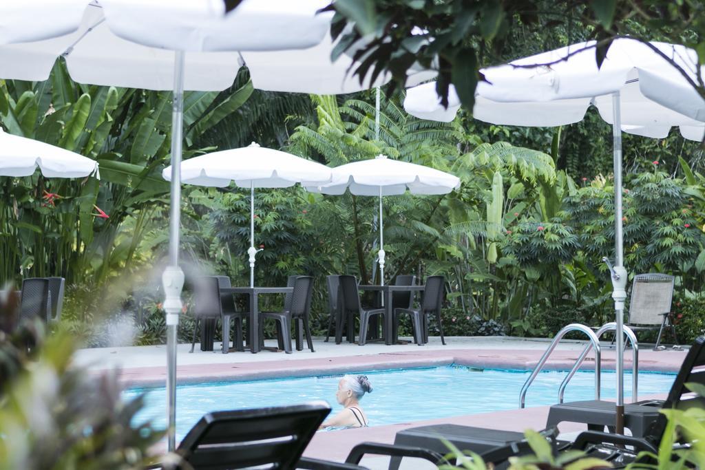 Hotel La Isla Inn Puerto Viejo de Talamanca Buitenkant foto